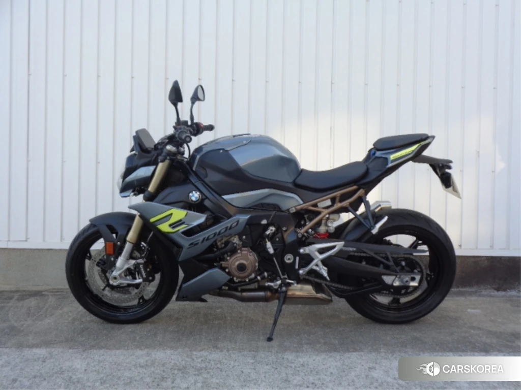 Проданный BMW S1000R 2023 из Японии, фото 2
