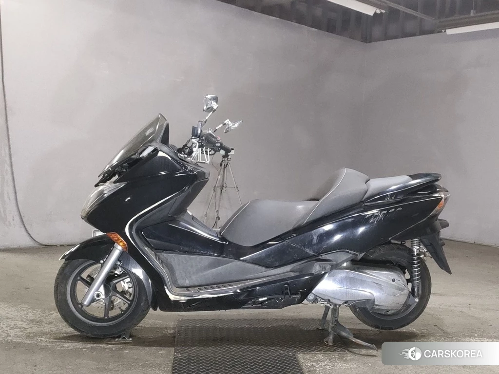 Проданный Honda FORZA Z 2012 из Японии