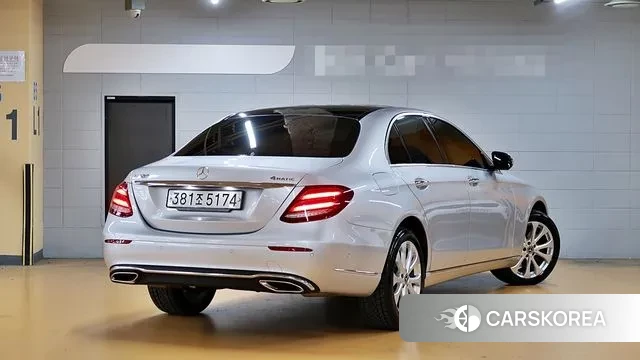 Mercedes-Benz E-Class W213 id 3598684 из Кореи 10