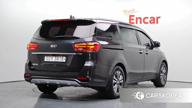 Kia The New Carnival id 3834607 из Кореи 12