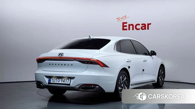 Hyundai The New Grandeur IG Hybrid id 4470132 из Кореи 12