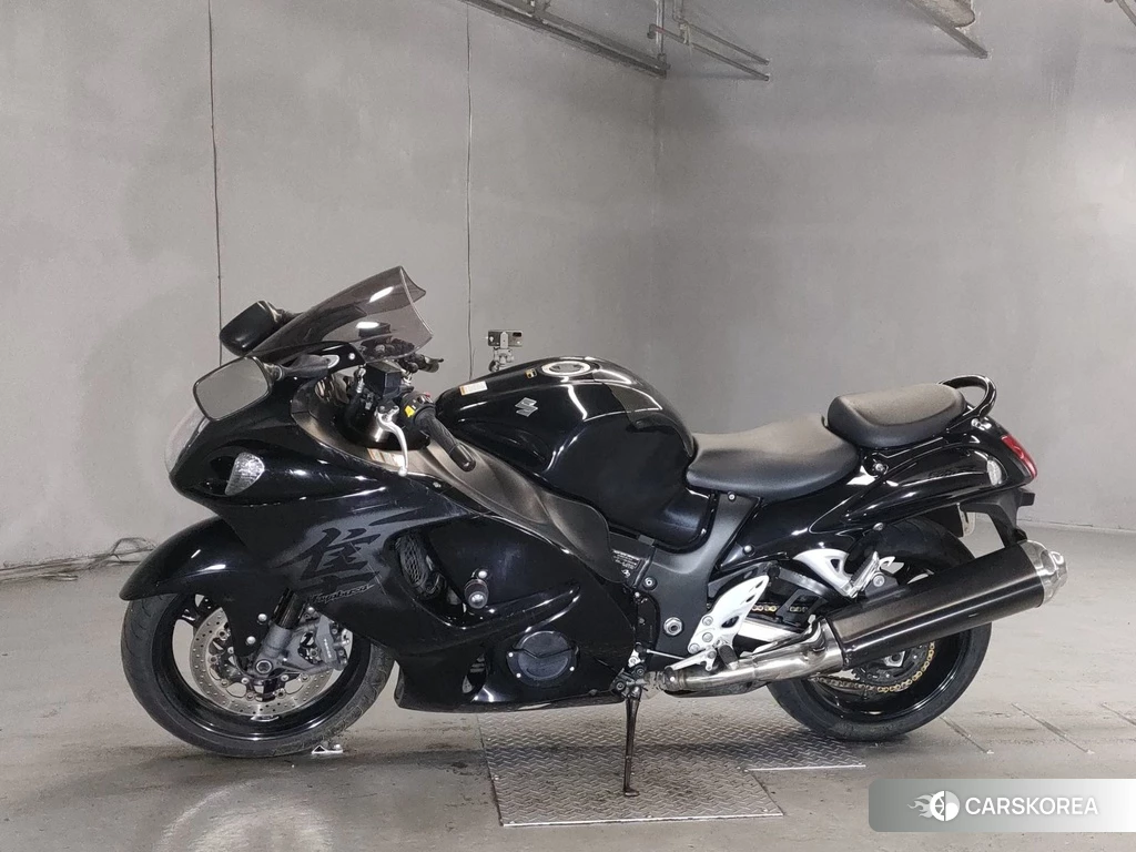 Проданный Suzuki GSX1300R HAYABUSA 2012 из Японии