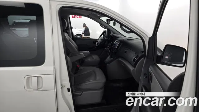 Hyundai The New Grand Starex id 2636430 из Кореи 12