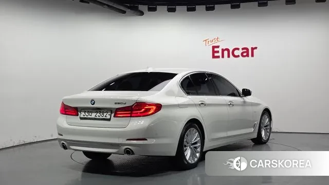 BMW 5 Series (G30) id 3284935 из Кореи 12