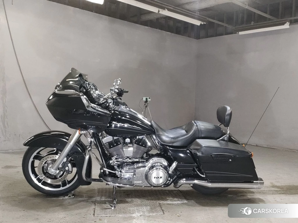 Проданный Harley-Davidson Road Glide FLTRX1690 2012 из Японии, фото 2