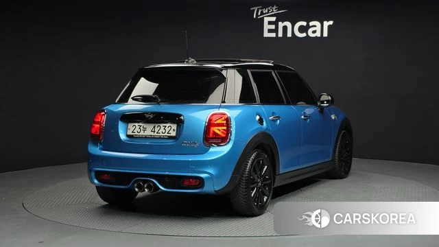 Mini Cooper S id 4225665 из Кореи 12