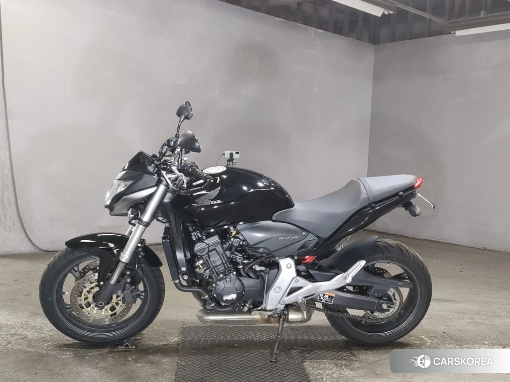 Проданный Honda CB600F 2015 из Японии