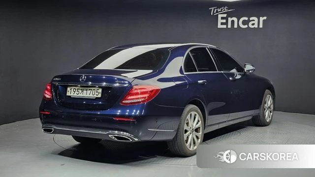 Mercedes-Benz E-Class W213 id 4496510 из Кореи 12