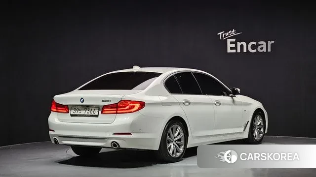 BMW 5 Series (G30) id 3238999 из Кореи 12