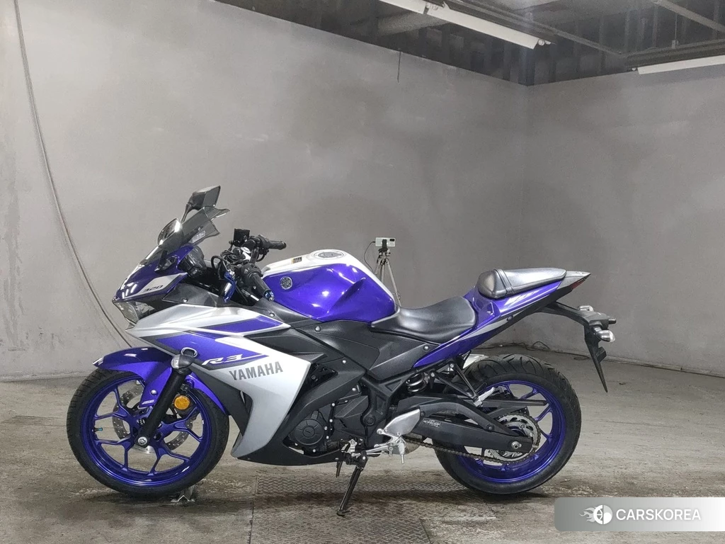 Проданный Yamaha YZF-R3 2015 из Японии