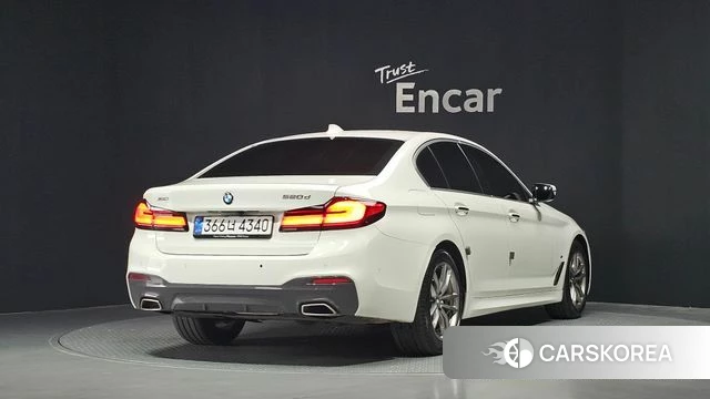 BMW 5 Series (G30) id 4543494 из Кореи 12