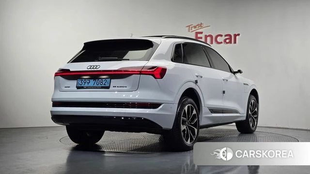 Audi e-Tron id 4323831 из Кореи 12