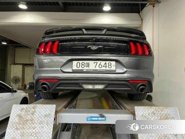Ford Mustang 2019 Серый из Кореи, фото 2
