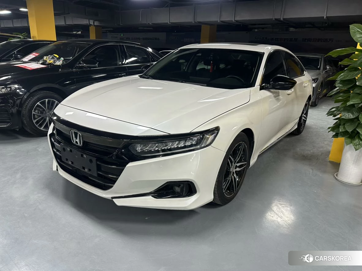 Honda Accord id 4420763 из Китая 7