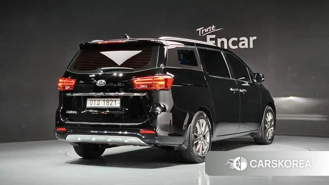 Kia The New Carnival id 4459590 из Кореи 12
