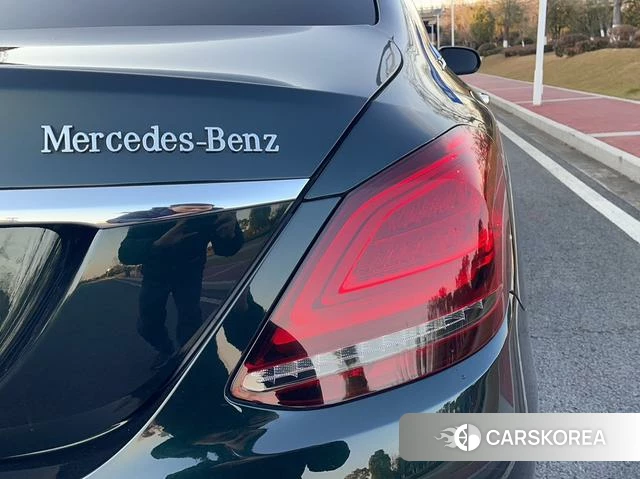 Mercedes-Benz Class C id 4297238 из Китая 12