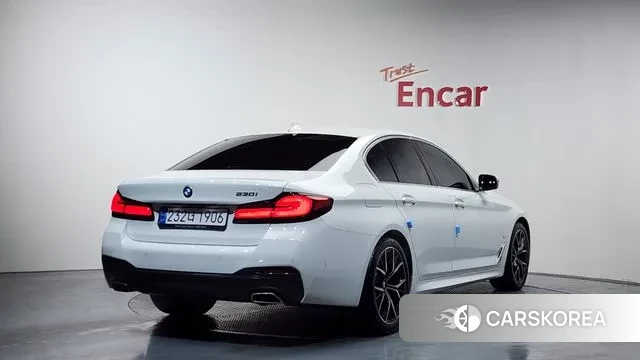 BMW 5 Series (G30) id 3586647 из Кореи 12