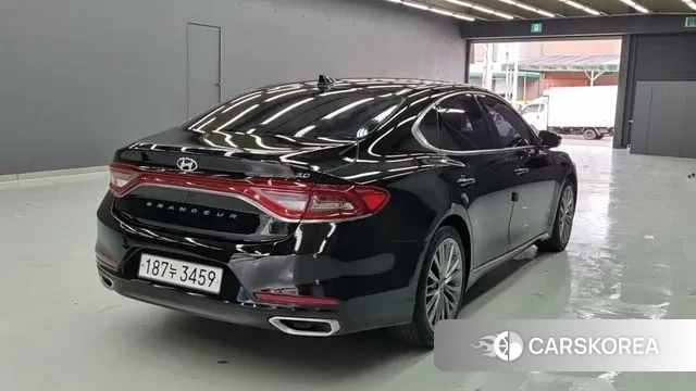 Hyundai Grandeur IG id 3098696 из Кореи 10