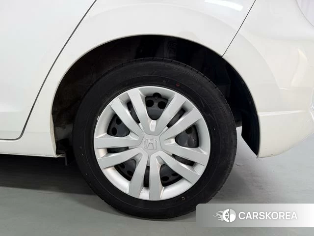 Honda Fit id 4301190 из Китая 12