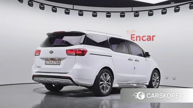 Kia All New Carnival id 4900944 из Кореи 12