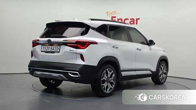 Kia Seltos id 4458934 из Кореи 12
