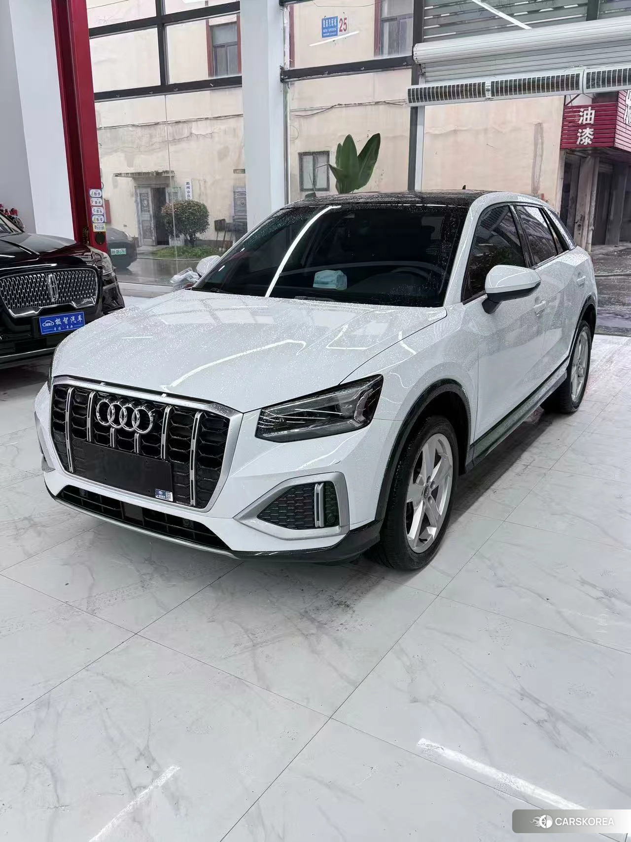 Audi Q2L 2021 Белый из Китая, фото 2