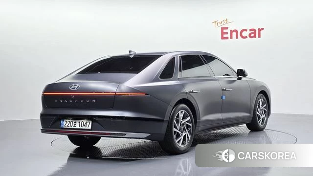 Hyundai Grandeur Hybrid (GN7) id 4500359 из Кореи 12