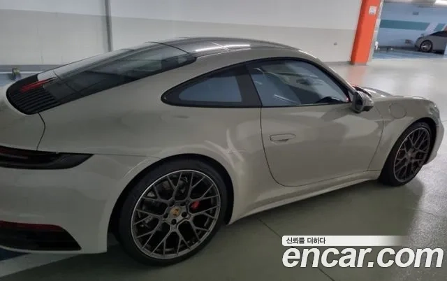 Porsche 911(992) id 2906446 из Кореи 2