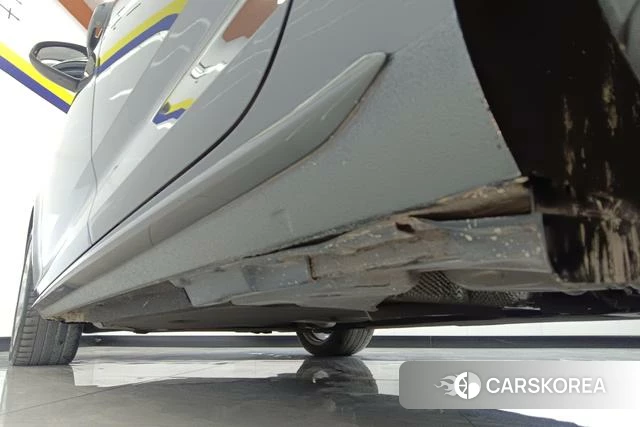 Audi A4L id 4254242 из Китая 9