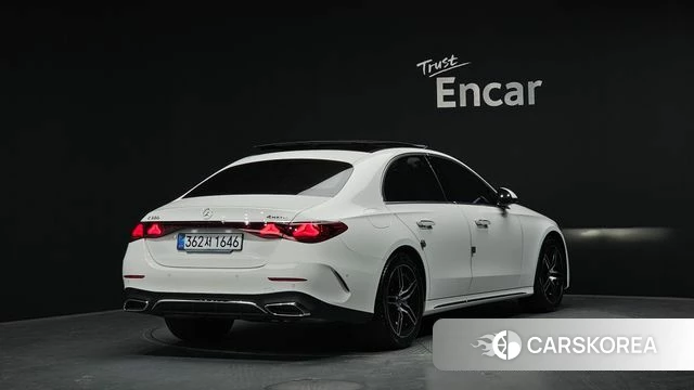 Mercedes-Benz E-Class W214 id 3952886 из Кореи 12