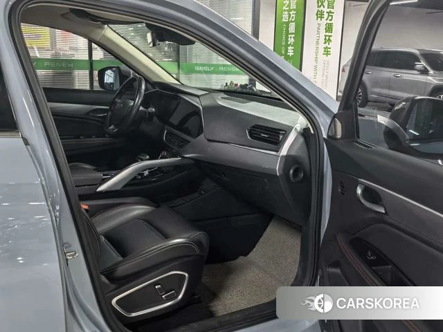 Geely Automobile Xingyue S 2022 Темно-серый из Китая, фото 4