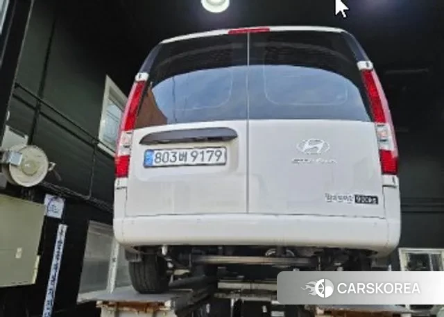 Hyundai Staria 2025 Белый из Кореи, фото 2