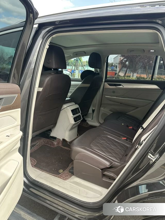 Volkswagen Range patrol 2023 Черный из Китая, фото 2