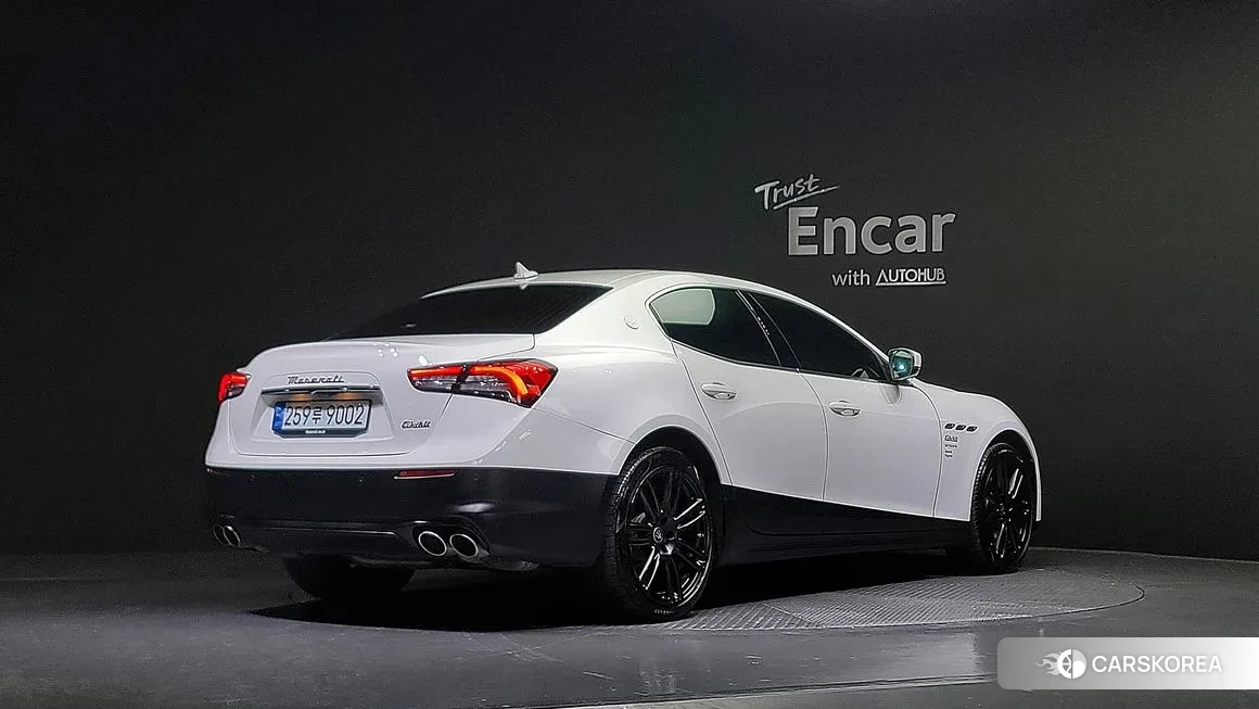 Maserati Ghibli id 1116863 из Кореи 12