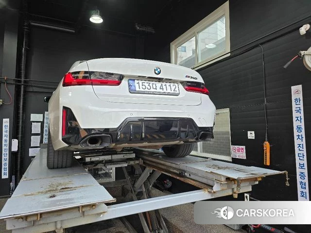 BMW 3 Series (G20) 2023 Белый из Кореи, фото 2