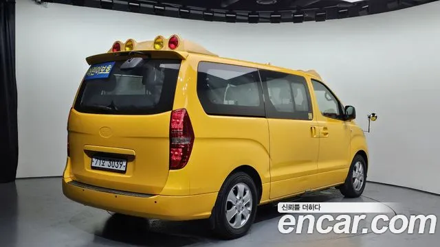 Hyundai The New Grand Starex id 2642480 из Кореи 12