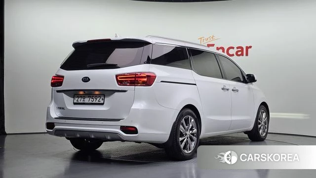 Kia The New Carnival id 4895546 из Кореи 12