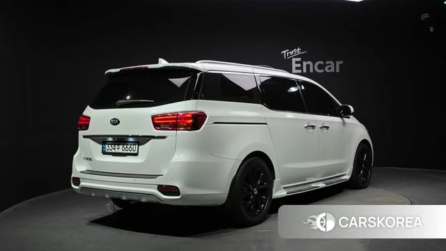 Kia The New Carnival id 4530627 из Кореи 12
