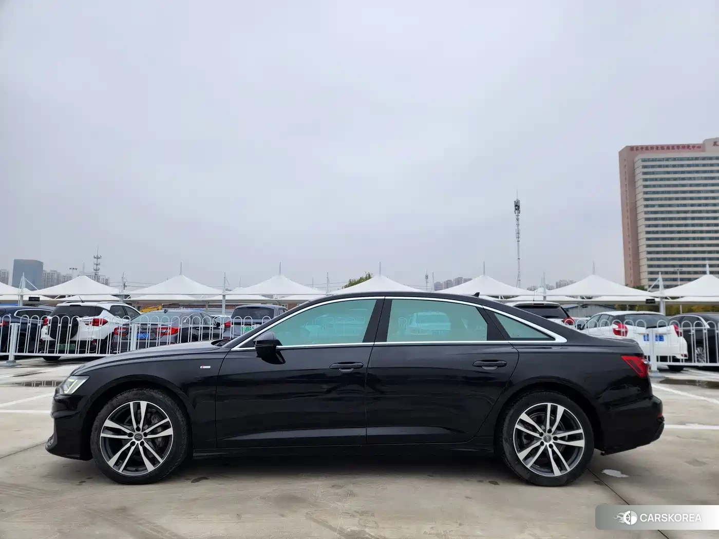 Audi A6L 2019 Черный из Китая, фото 2