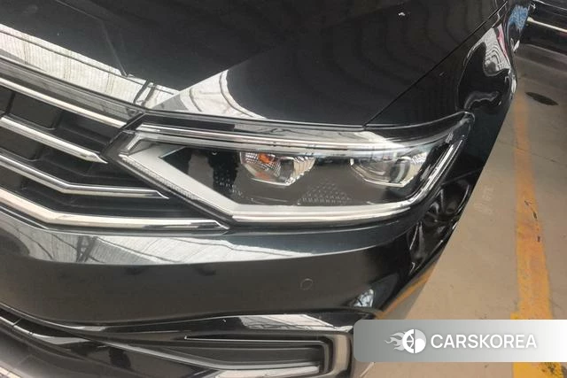 Volkswagen Magotan PHEV id 4261161 из Китая 9