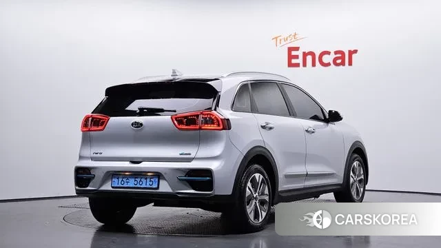 Kia Niro EV id 3433395 из Кореи 12