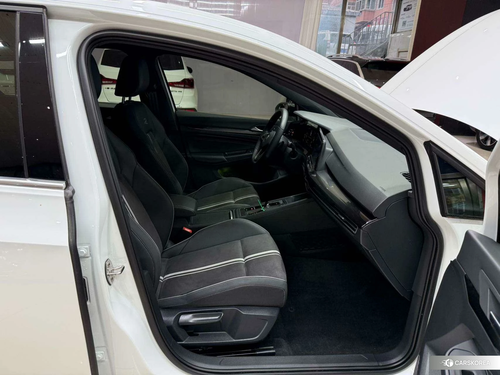 Volkswagen Golf id 4487190 из Китая 12