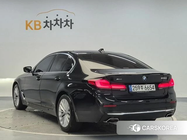 BMW 5 Series (G30) id 4464057 из Кореи 11