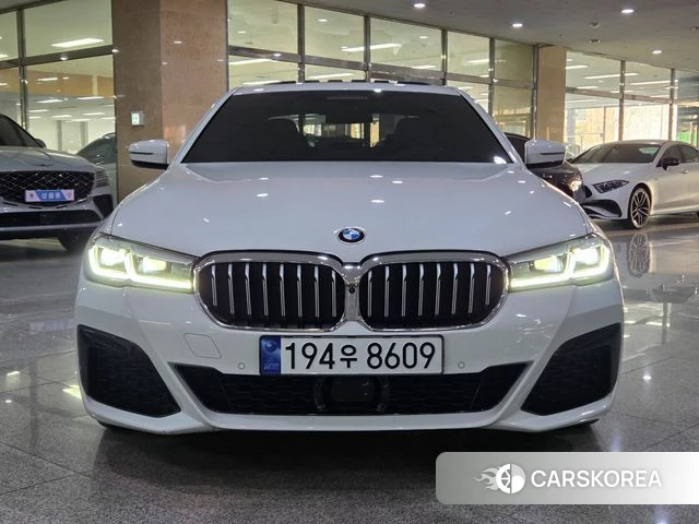 BMW 5 Series (G30) id 3811595 из Кореи 12