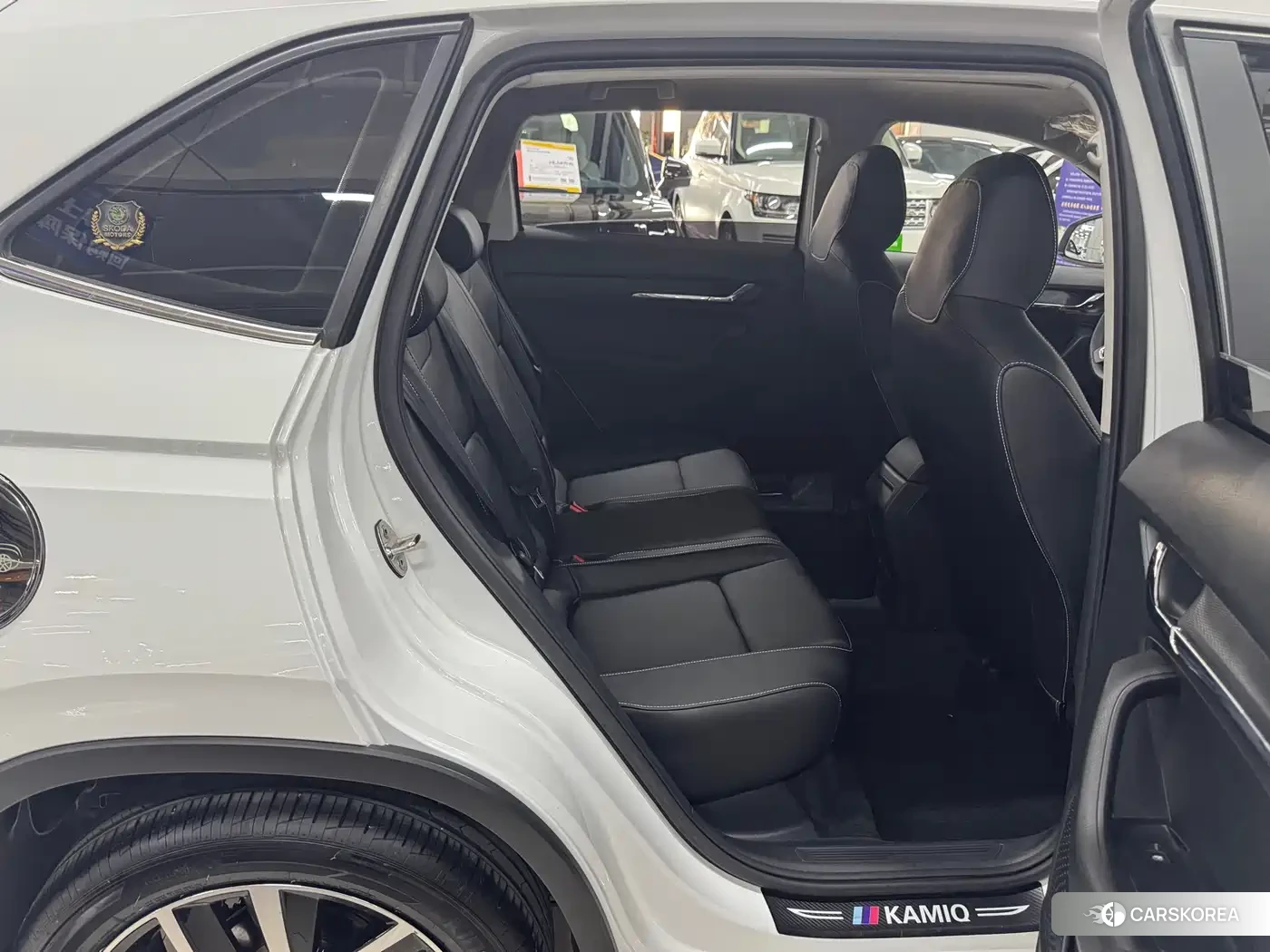 Skoda Komick 2023 Белый из Китая, фото 5