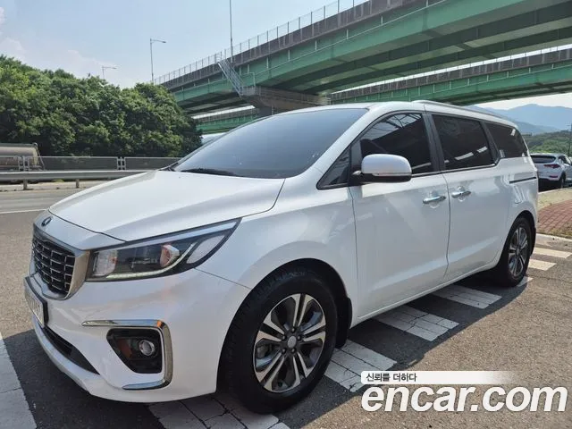 Kia The New Carnival id 2808071 из Кореи 9