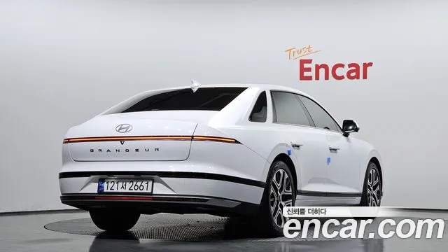 Hyundai Grandeur Hybrid (GN7) id 2715231 из Кореи 12