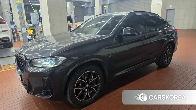 BMW X4 (G02) 2023 Черный из Кореи, фото 2
