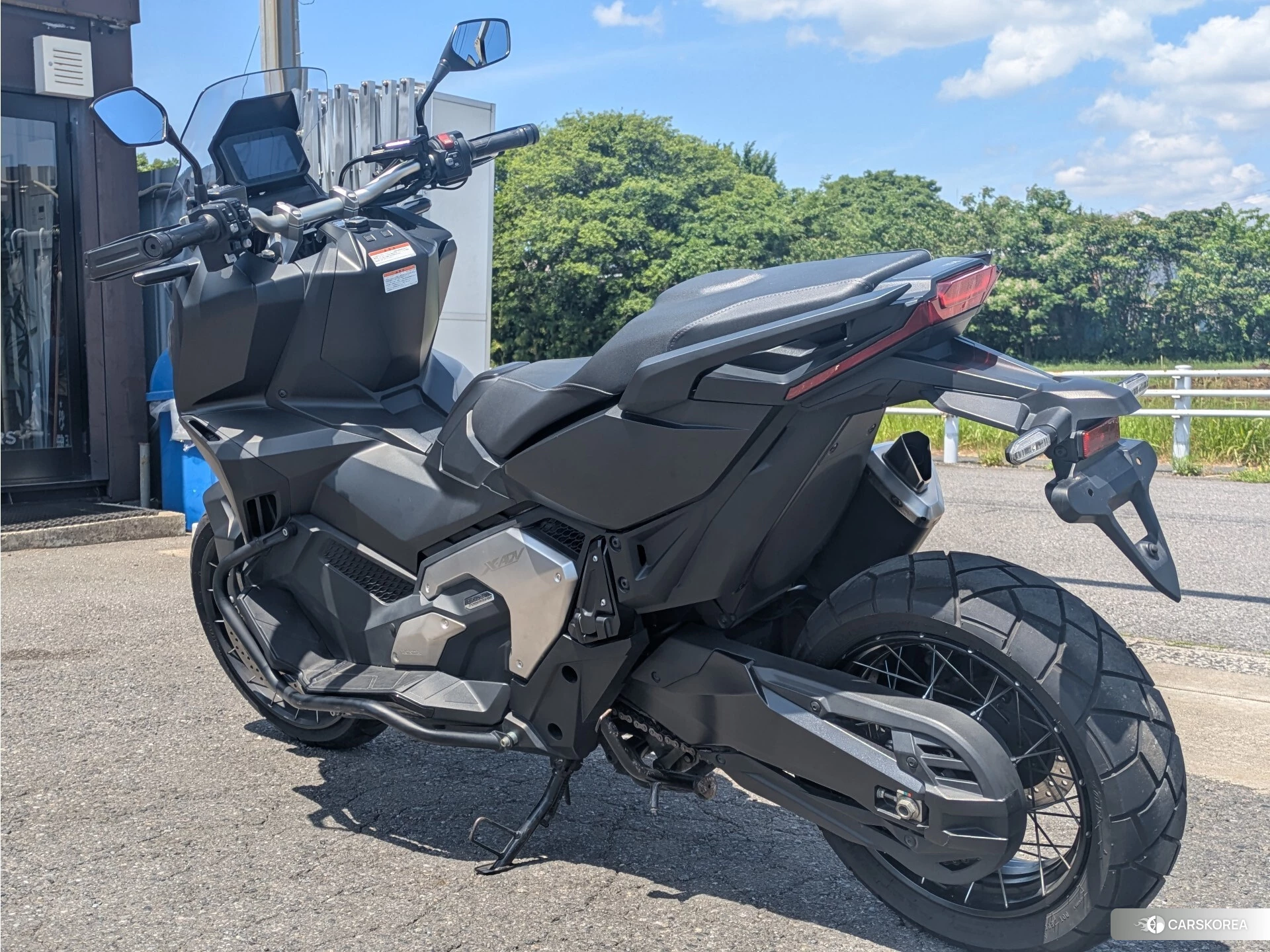 Проданный Honda X-ADV 750 2023 из Японии, фото 3