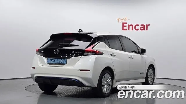 Nissan Leaf (ZE1) id 2870152 из Кореи 12
